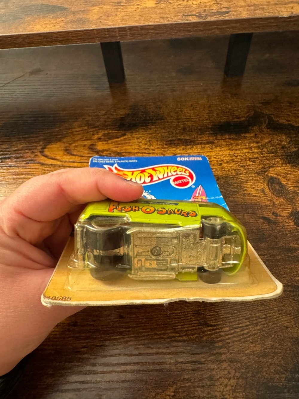 Vintage 1997 Hot Wheels Van De Kamp’s Fish-O-Saurs VW Bus Diecast Car - Picture 7 of 8